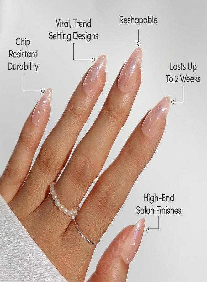 جلامنتيك أظافر Glamnetic اللاصقة - مطلية بطلاء سكري | أظافر صناعية بيضاوية متوسطة الحجم بقاعدة شفافة بلون نيود، مزينة بنقاط بيضاء صغيرة ولمسة نهائية لامعة، أظافر يومية بجودة صالونات التجميل | 15 مقاسًا - طقم 30 ظفرًا مع غراء - Image 3